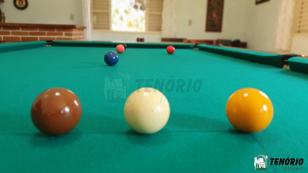 Sítio 48.000m² – sobrado c/ piscina Sítio 48.000m² – sobrado c/ piscina