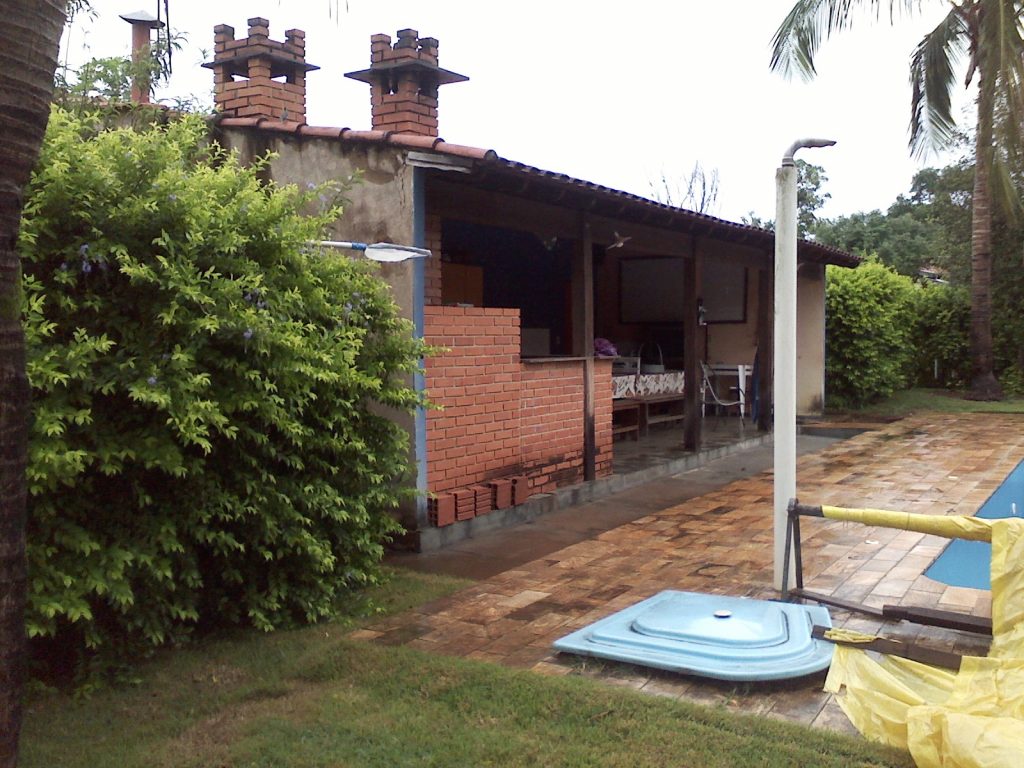 Chácara com 04 dormitórios – Pousada da Garça – Barbosa/SP