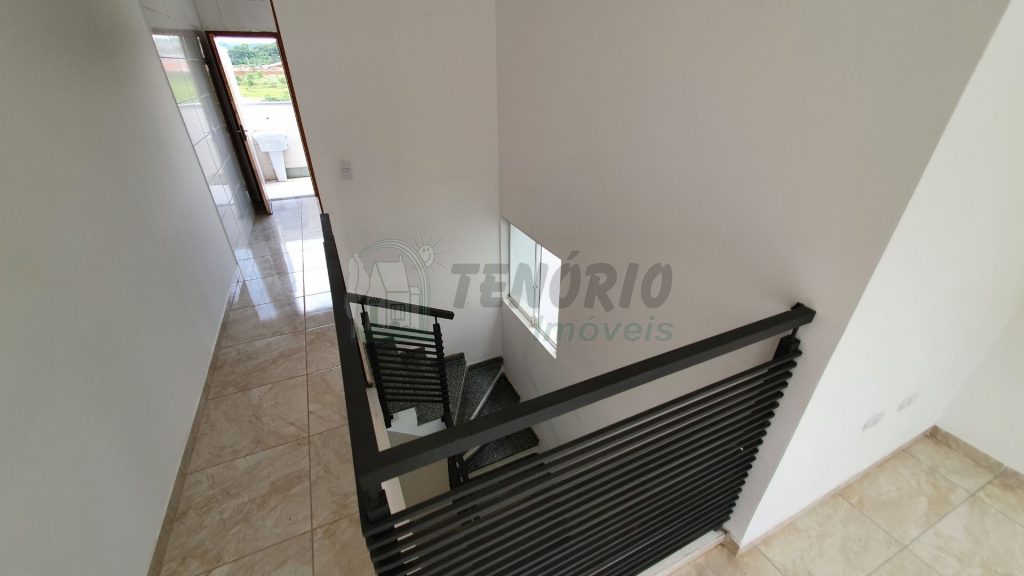 Casa com 02 pavimentos- 71,00m² – Aparecidinha