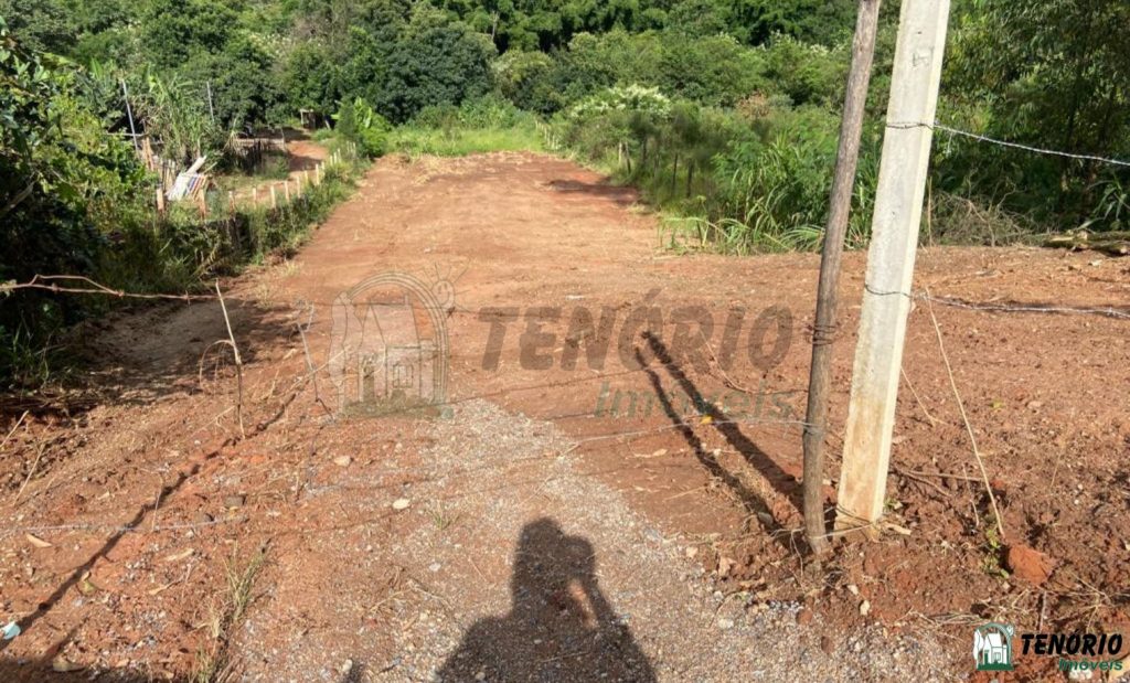 Terreno 2.000,00m²- Bairro do Inhaiba