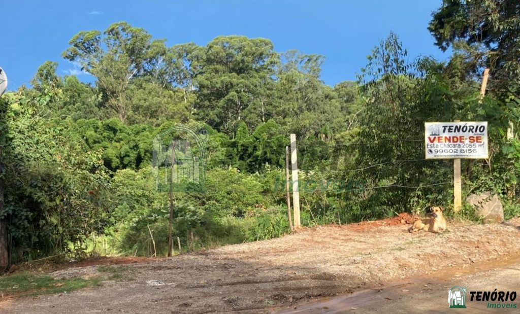 Terreno 2.000,00m²- Bairro do Inhaiba