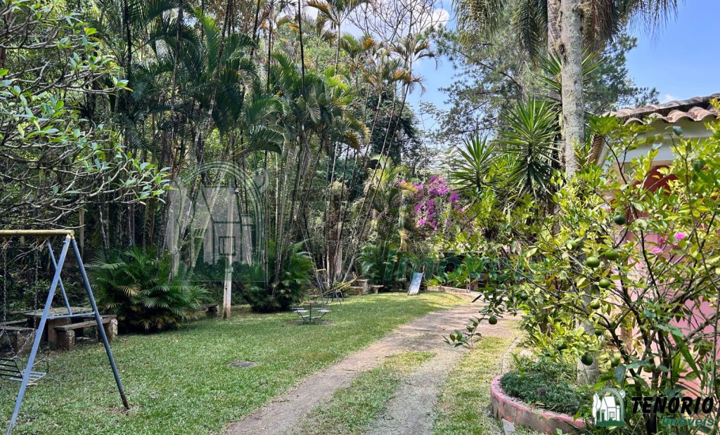 Chácara com lago e casas 12.000,00m²- Brigadeiro Tobias