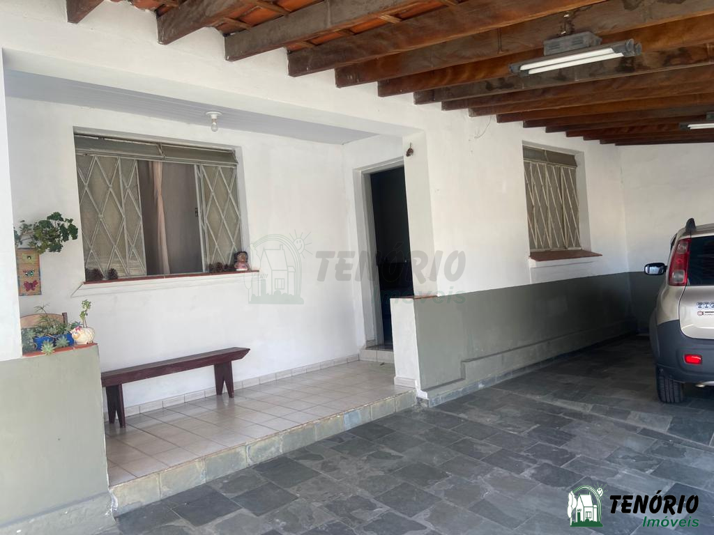 Casa com Quintal no Bairro Arvore Grande – Sorocaba