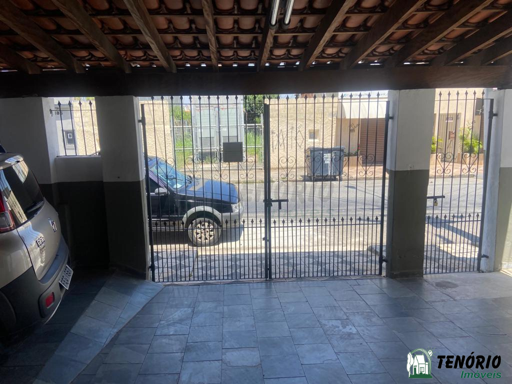 Casa com Quintal no Bairro Arvore Grande – Sorocaba