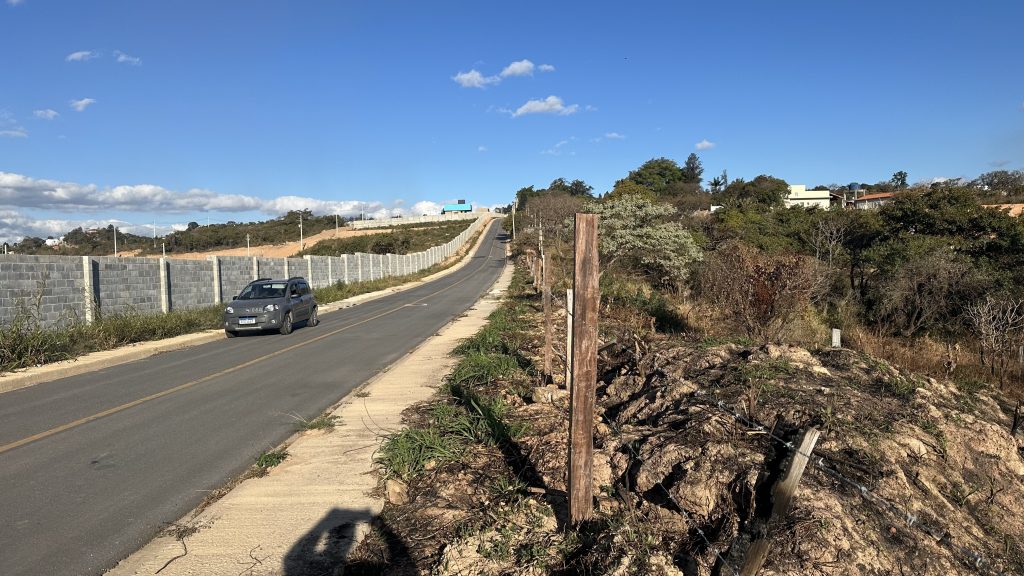 Terreno 2.400,00m² – Bairro Genebra divisa de Sorocaba e Alumínio – Escriturado