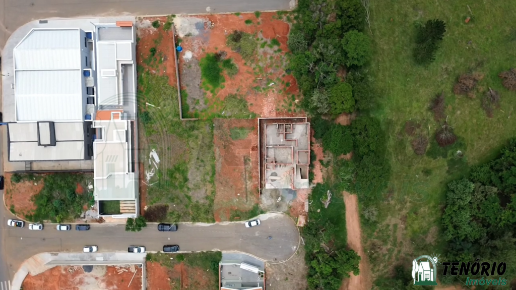 TERRENO 300,00 m² – COMERCIAL E RESIDENCIAL ARAÇOIABA DA SERRA