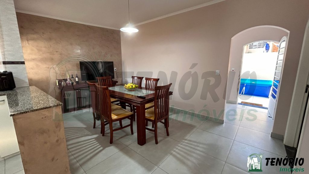 Casa térrea de esquina 350,00m²- Brigadeiro Tobias