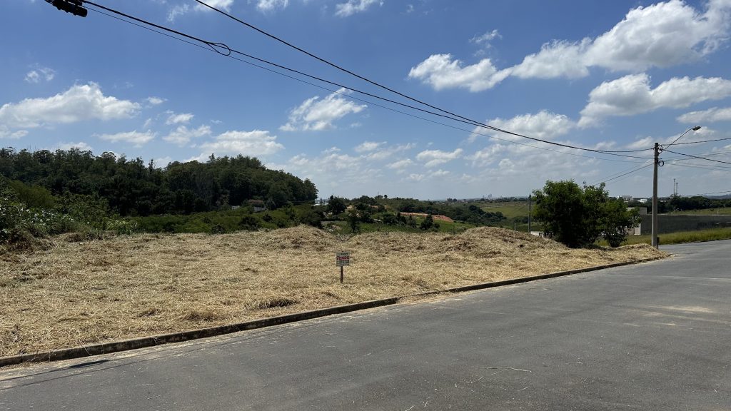 Terreno de esquina 364,69 m²,  Jardim San Rafael – Salto de Pirapora