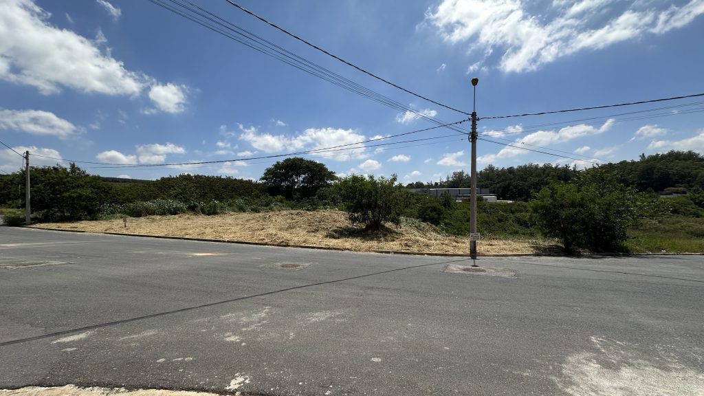 Terreno de esquina 364,69 m²,  Jardim San Rafael – Salto de Pirapora