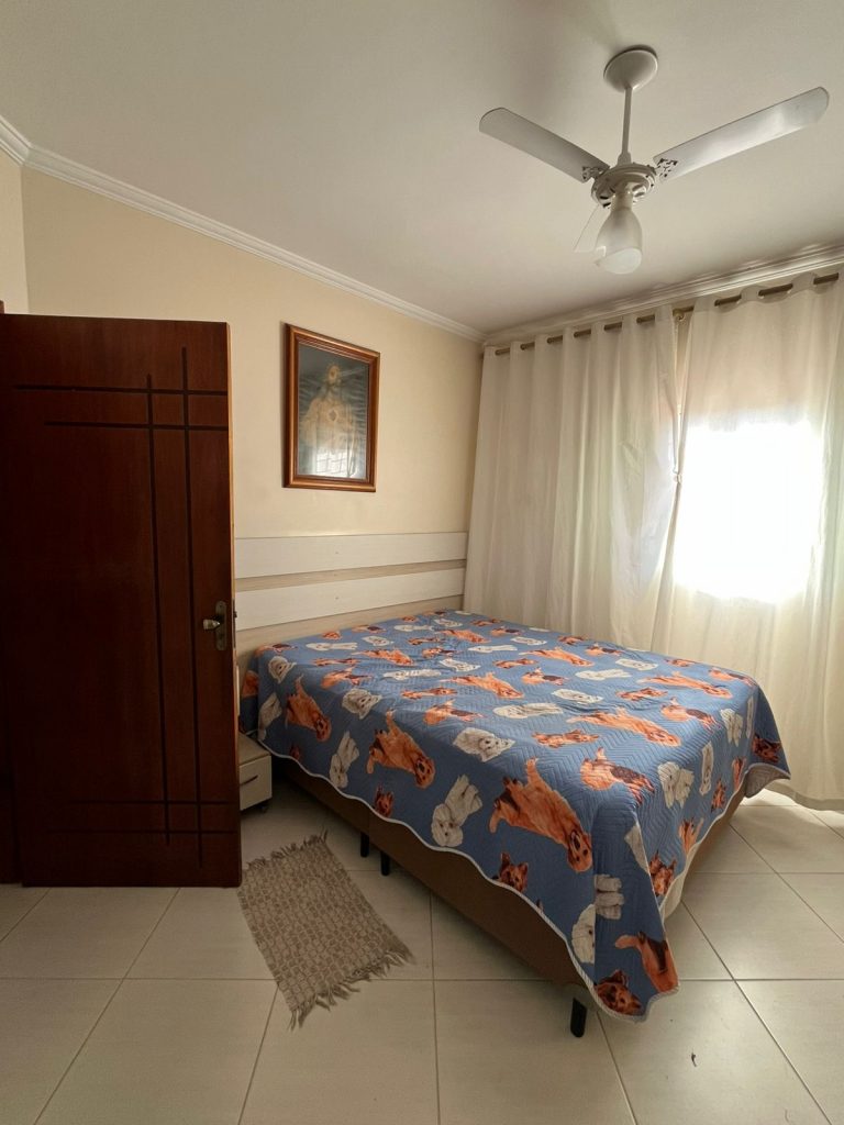 Sobrado c/ 03 dormitórios – Jardim Moncayo, cidade de Sorocaba.