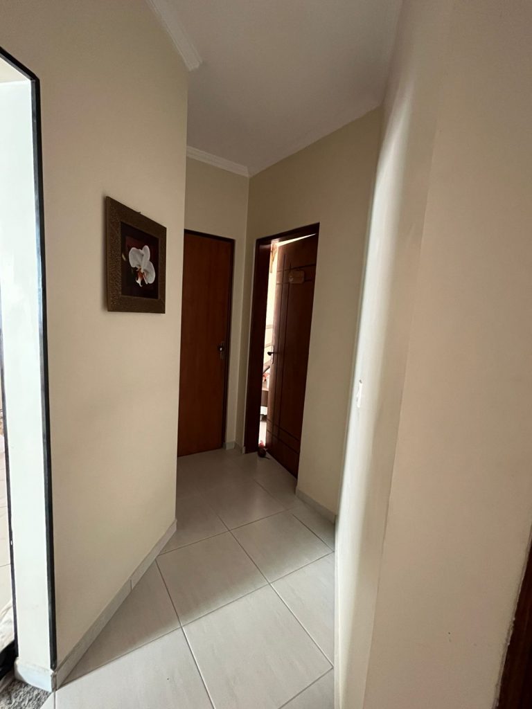 Sobrado c/ 03 dormitórios – Jardim Moncayo, cidade de Sorocaba.