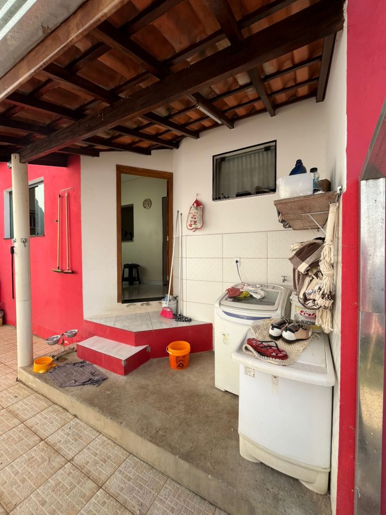 Sobrado c/ 03 dormitórios – Jardim Moncayo, cidade de Sorocaba.