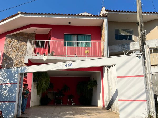Sobrado c/ 03 dormitórios – Jardim Moncayo, cidade de Sorocaba.