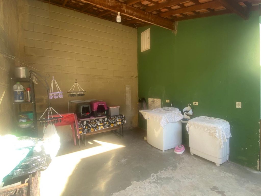 Casa com 02 dormitórios – $ 240 mil – Brigadeiro Tobias, cidade de Sorocaba . Casa com 02 dormitórios – $ 240 mil – Brigadeiro Tobias, cidade de Sorocaba .