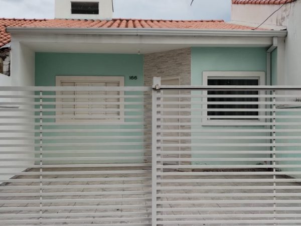 Casa com 02 dormitórios – $ 270 mil – Vila Amato, cidade de Sorocaba .