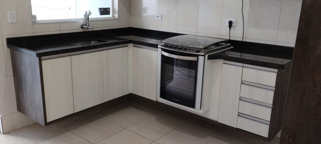 Casa com 02 dormitórios – $ 270 mil – Vila Amato, cidade de Sorocaba . Casa com 02 dormitórios – $ 270 mil – Vila Amato, cidade de Sorocaba .