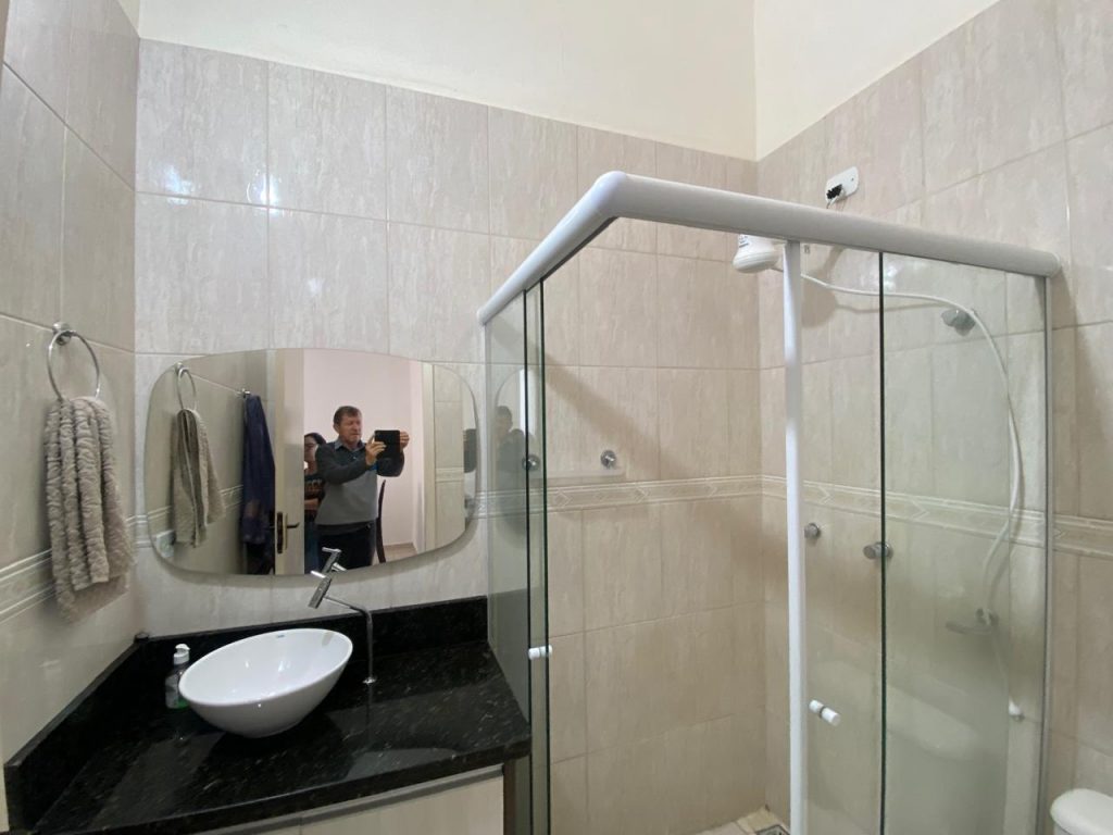 Casa com 02 dormitórios – $ 290 mil – Vila Amato, cidade de Sorocaba .