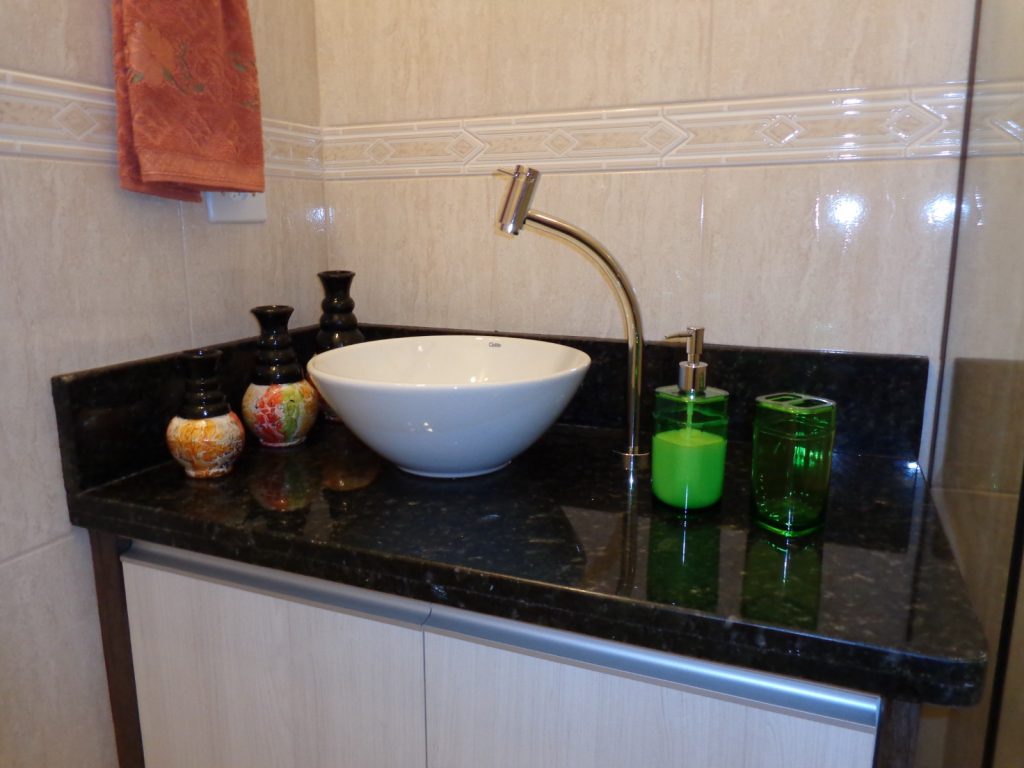 Casa com 02 dormitórios – $ 290 mil – Vila Amato, cidade de Sorocaba .