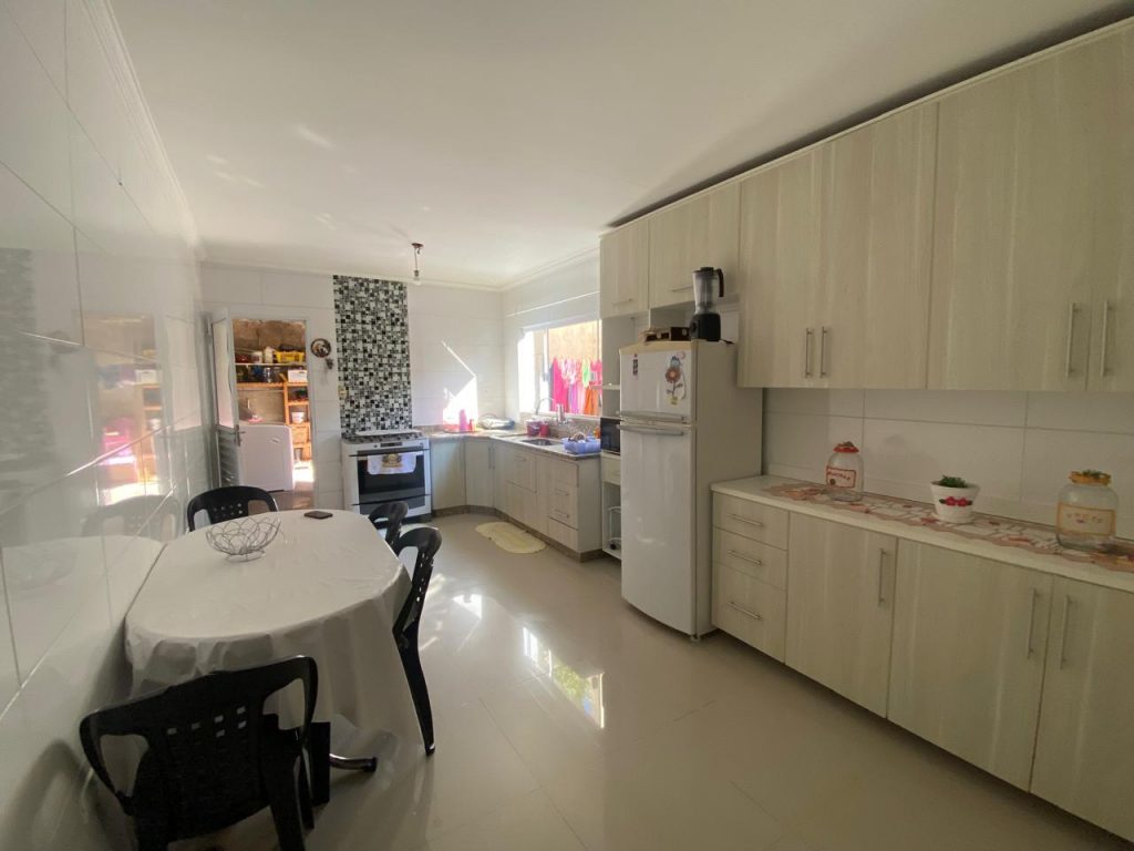 Casa com 02 dormitórios – $ 395 mil – Brigadeiro Tobias, cidade de Sorocaba .