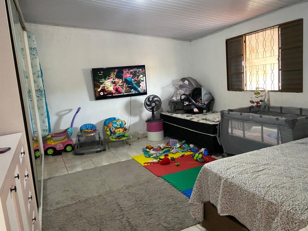 Casa com 02 dormitórios – $ 265 mil – Brigadeiro Tobias, cidade de Sorocaba .