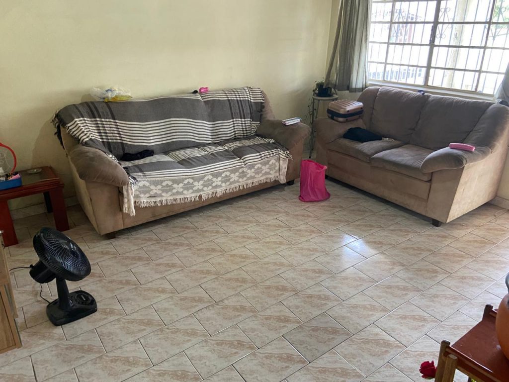 Casa com 02 dormitórios – $ 265 mil – Brigadeiro Tobias, cidade de Sorocaba .