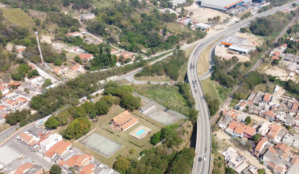 Área residencial e comercial 11.400m² – Avenida principal do bairro de Brigadeiro Tobias, cidade de Sorocaba /SP.