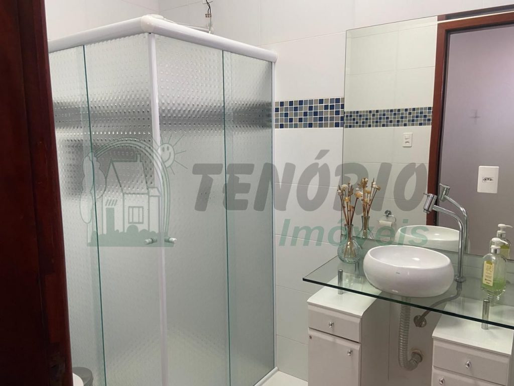 Casa c/ 1.000 m2 terreno – 04 Dormitórios, Área de lazer c/ piscina – Brigadeiro Tobias, cidade de Sorocaba /SP.