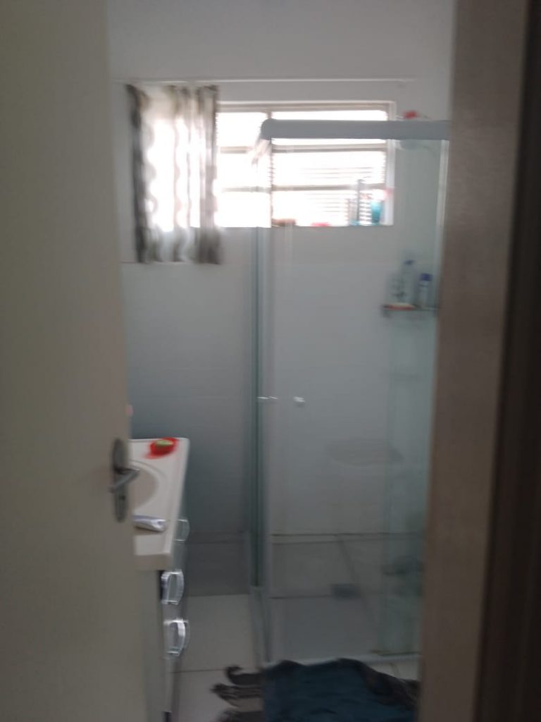 Casa 03 dormitórios – Além Ponte, próximo a Santa Casa, cidade de Sorocaba.